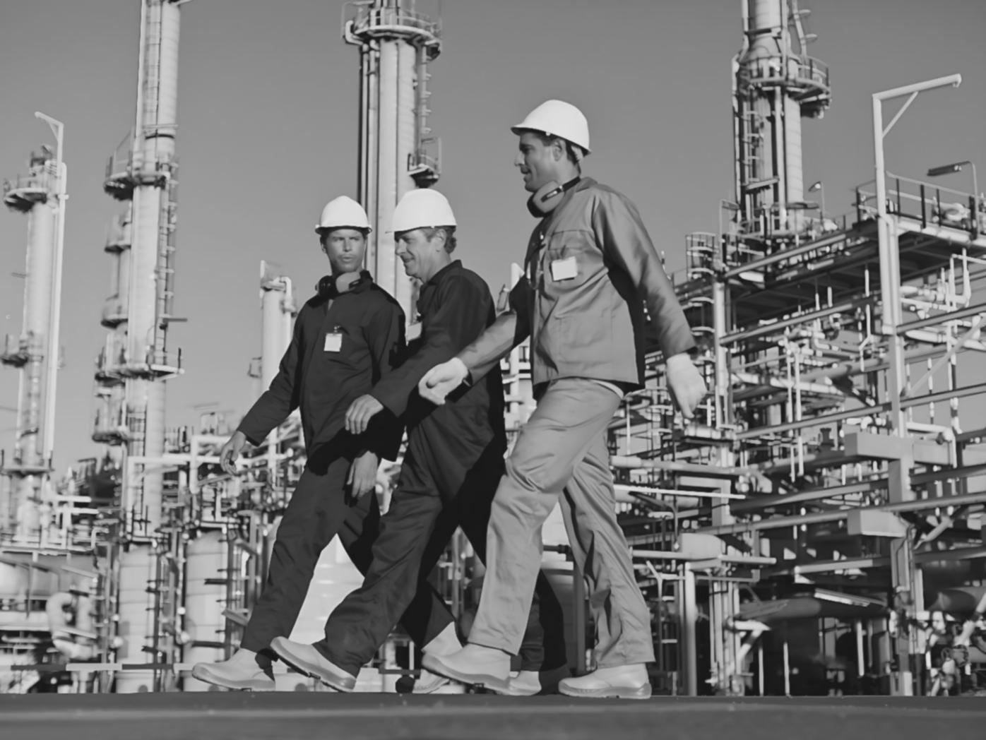 Анализ данных и мониторинг производственных процессов