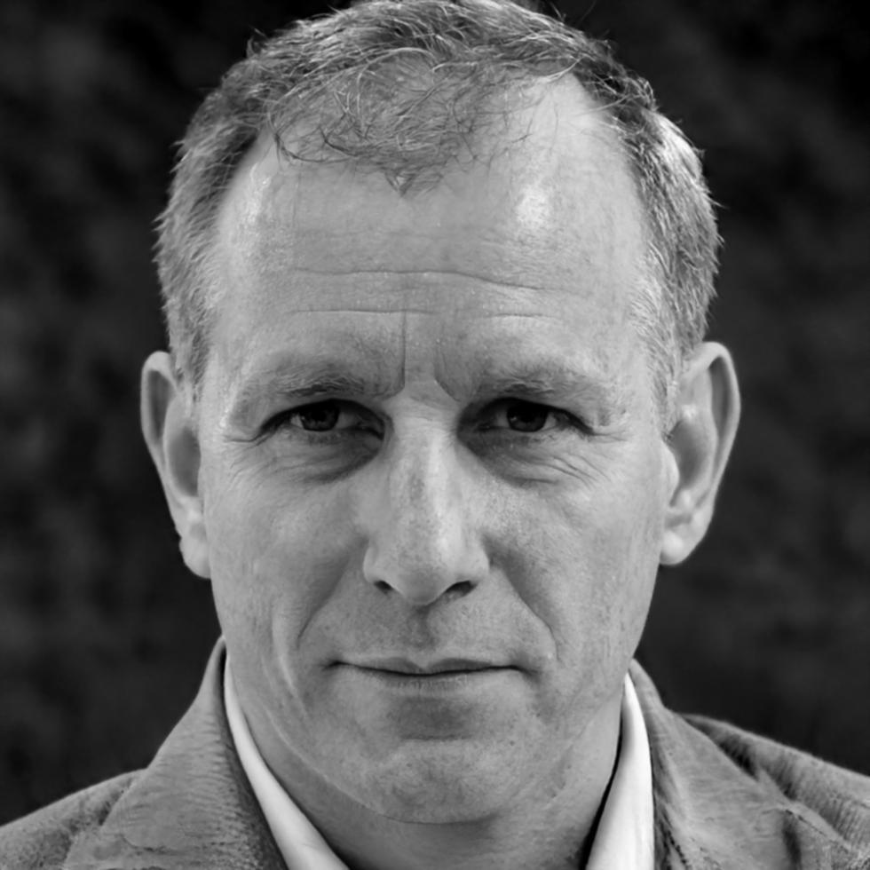 Портрет Тимура Есенгельдиева, инженера-технолога с 12-летним опытом в газовой отрасли